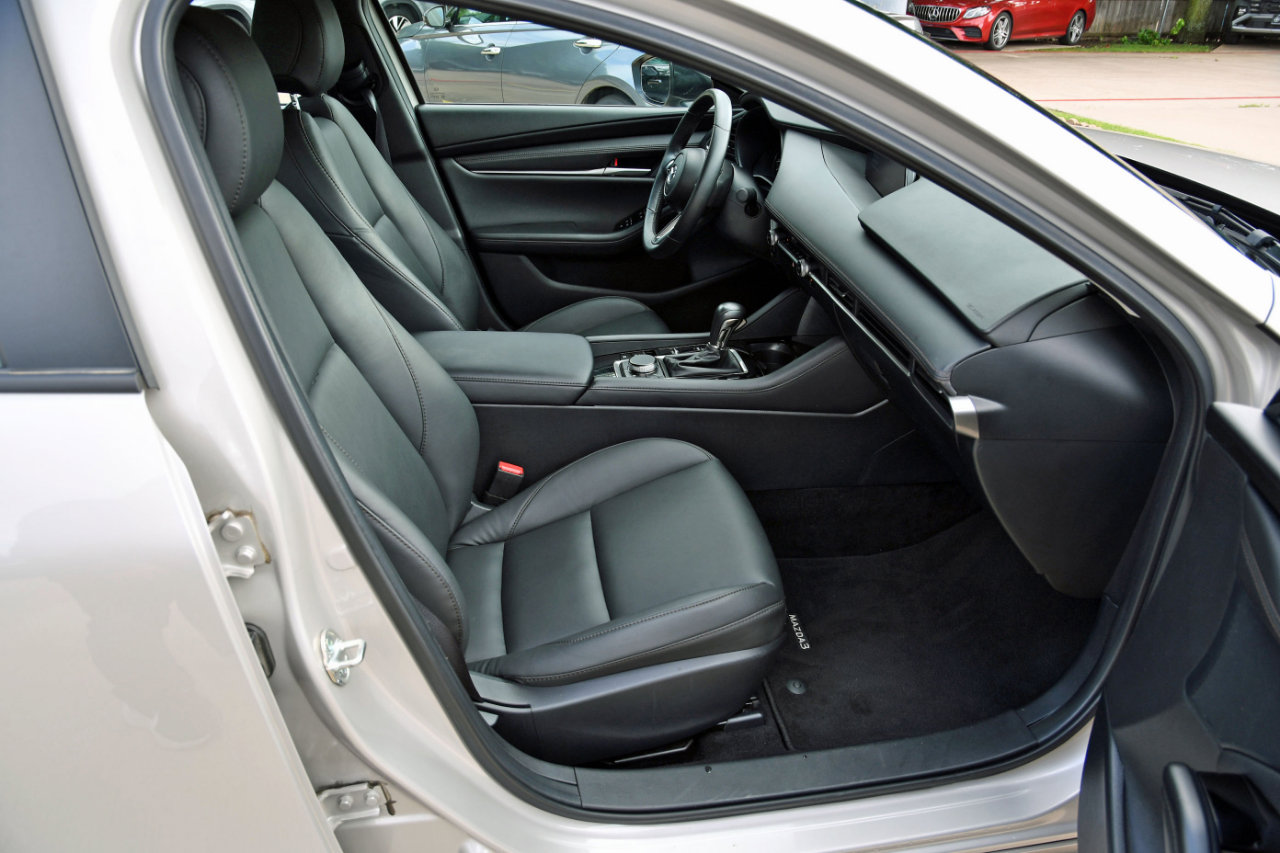 Used 2024 MAZDA MAZDA3 s image 25