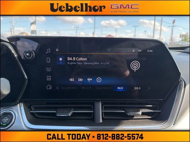 Used 2025 Chevrolet Trax LT w/ Driver Confidence Package image 29