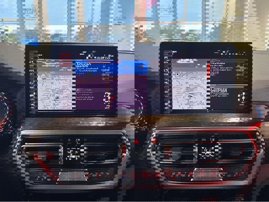 Used 2022 BMW X3 xDrive30i w/ Convenience Package w/ZPA image 21