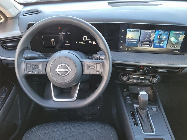 New 2026 Nissan Kicks SV w/ SV Premium Package image 8