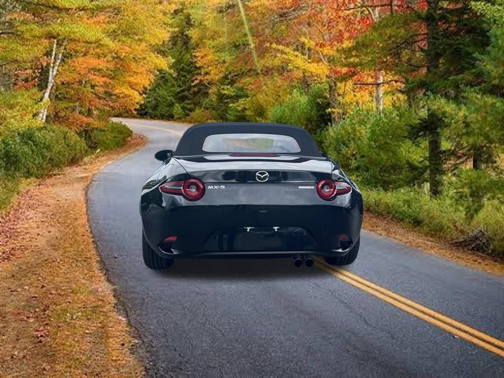 Used 2024 MAZDA MX-5 Miata Sport RWD image 13
