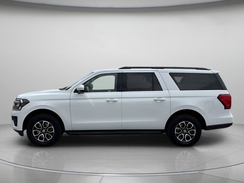 Certified 2024 Ford Expedition Max XLT image 5