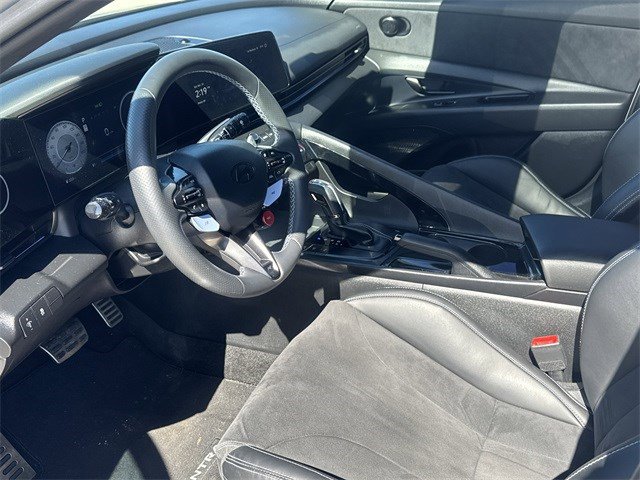Used 2025 Hyundai Elantra N DCT image 5