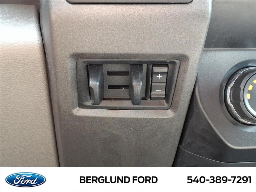 Used 2019 Ford F550 2WD Regular Cab Super Duty image 30
