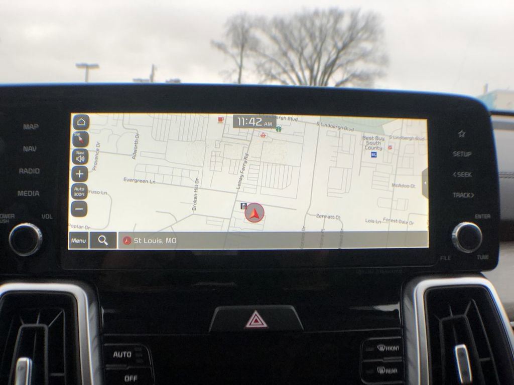 Used 2022 Kia Sorento EX w/ Panoramic Sunroof Package image 38