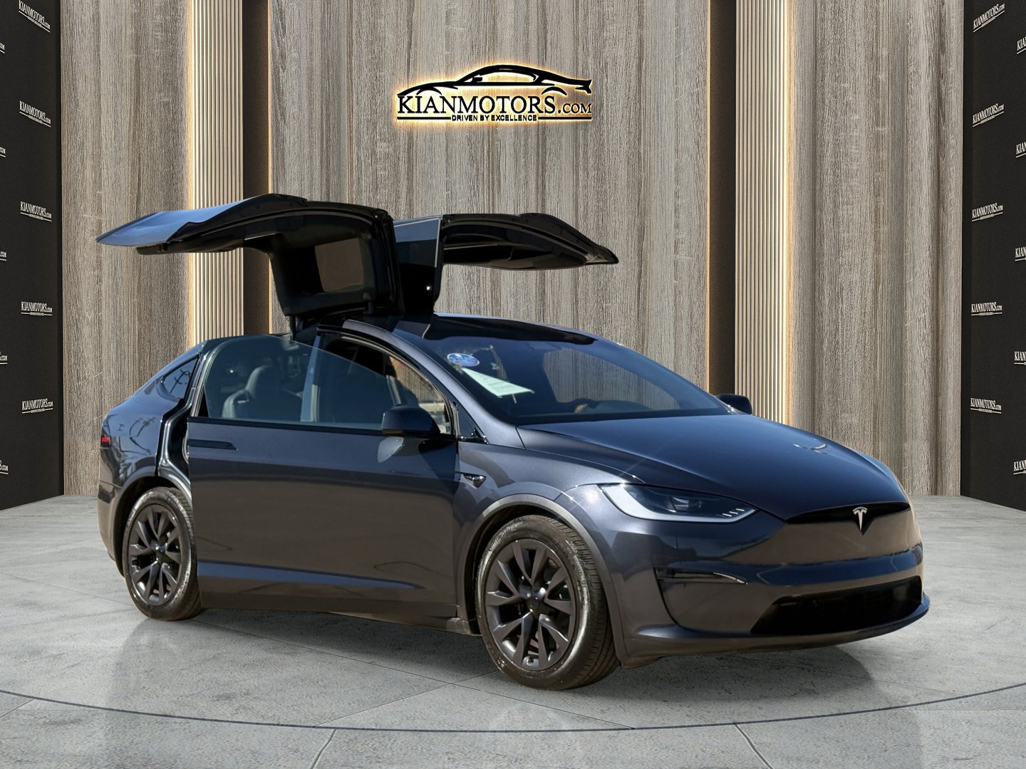 Used 2024 Tesla Model X Long Range image 16