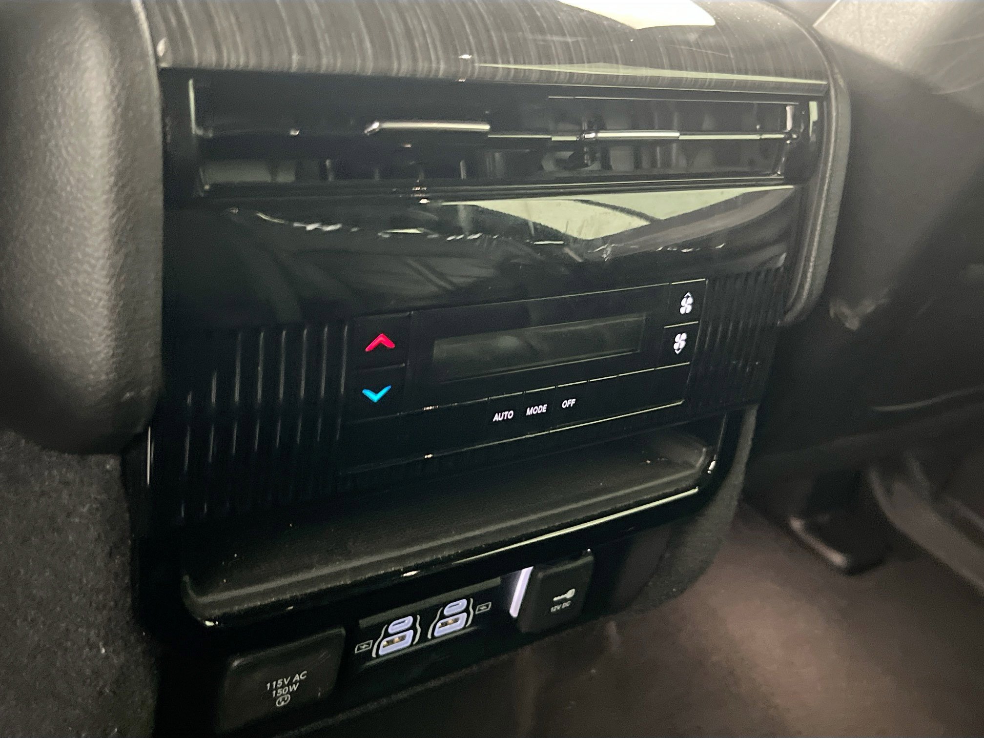 Used 2022 Jeep Wagoneer Series II image 26