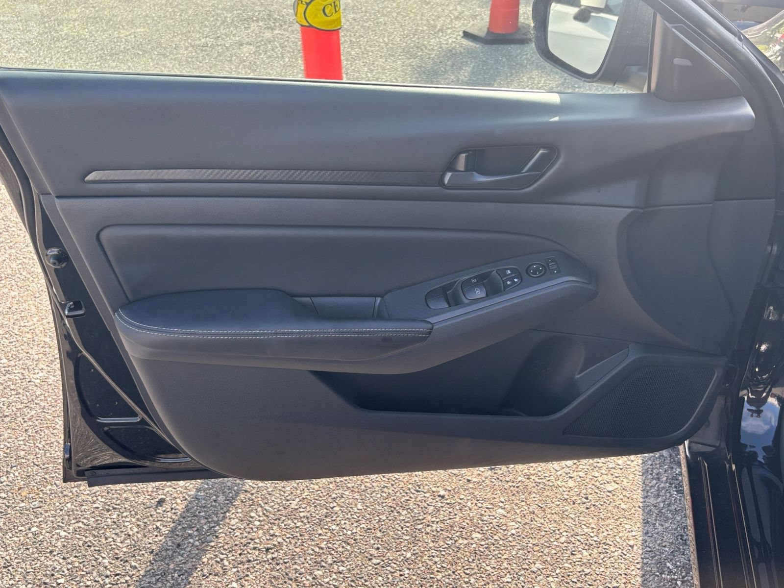 Used 2026 Nissan Altima 2.5 SV FWD image 18