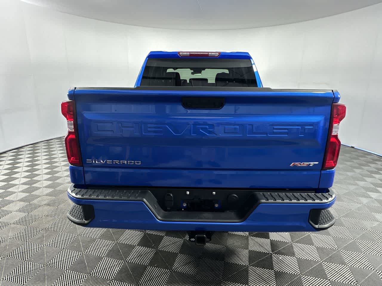 Used 2026 Chevrolet Silverado 1500 RST AWD/4WD image 11