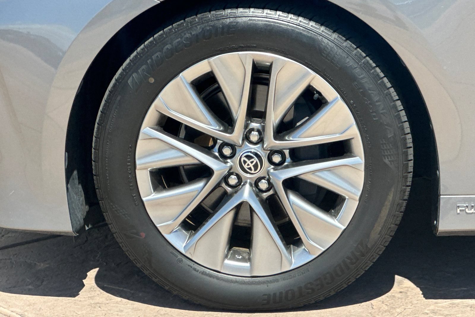 Certified 2023 Toyota Mirai w/ Advanced Technology Package RWD image 33