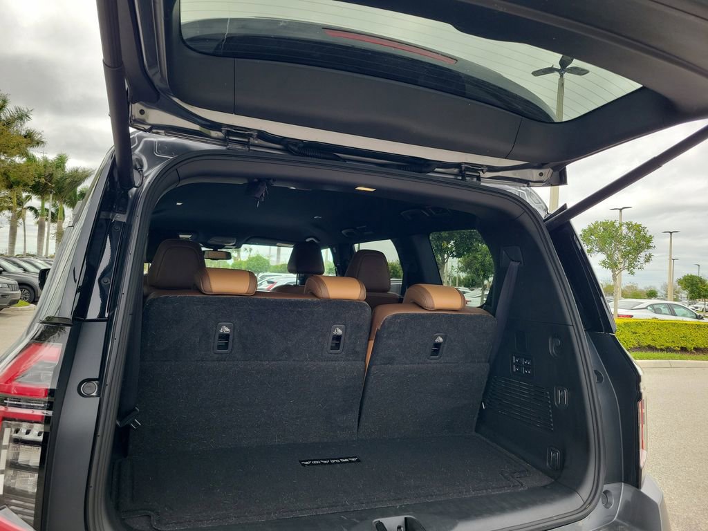 Used 2025 Nissan Armada SL w/ Captain's Chari Seat Package image 14