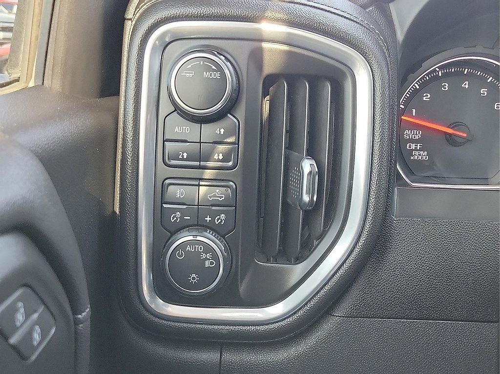 Used 2020 Chevrolet Silverado 1500 RST AWD/4WD image 14