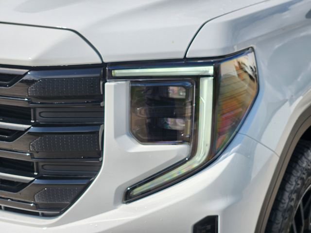 Used 2024 GMC Sierra 1500 Elevation AWD/4WD image 9