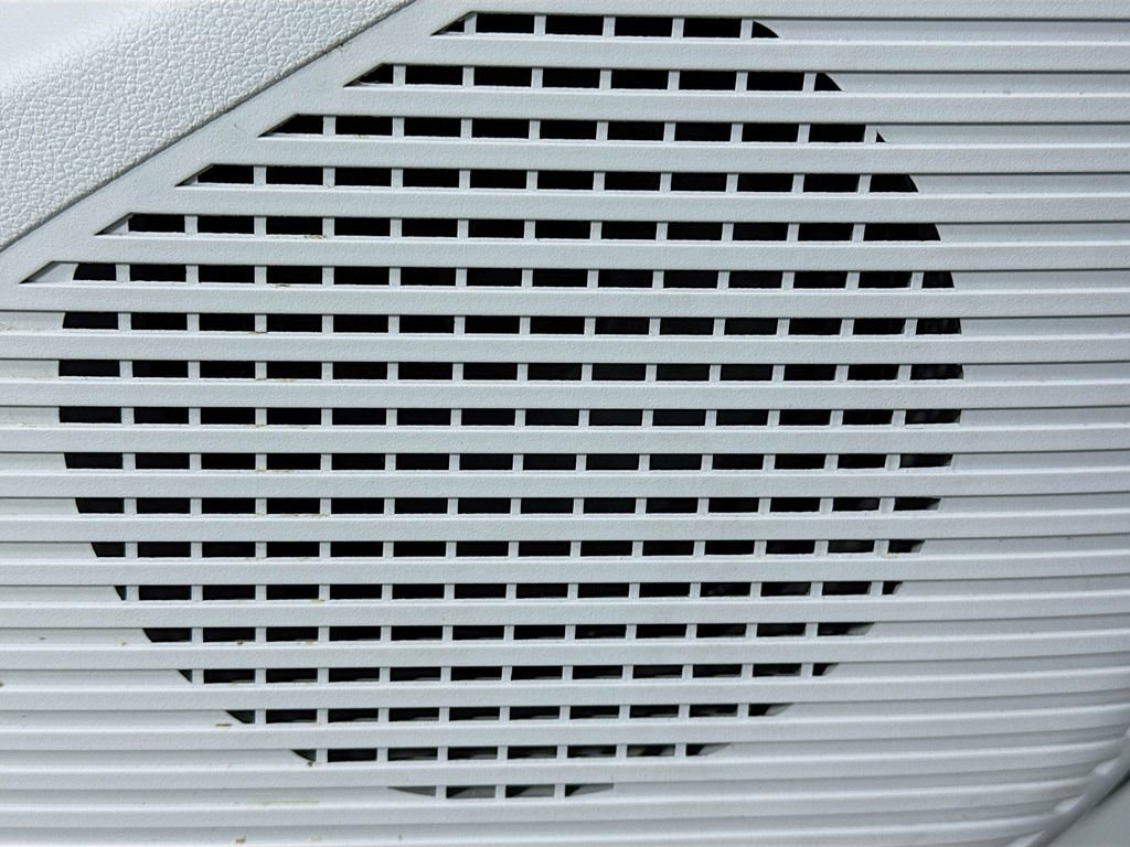 Used 2025 Hyundai Kona SEL FWD image 25