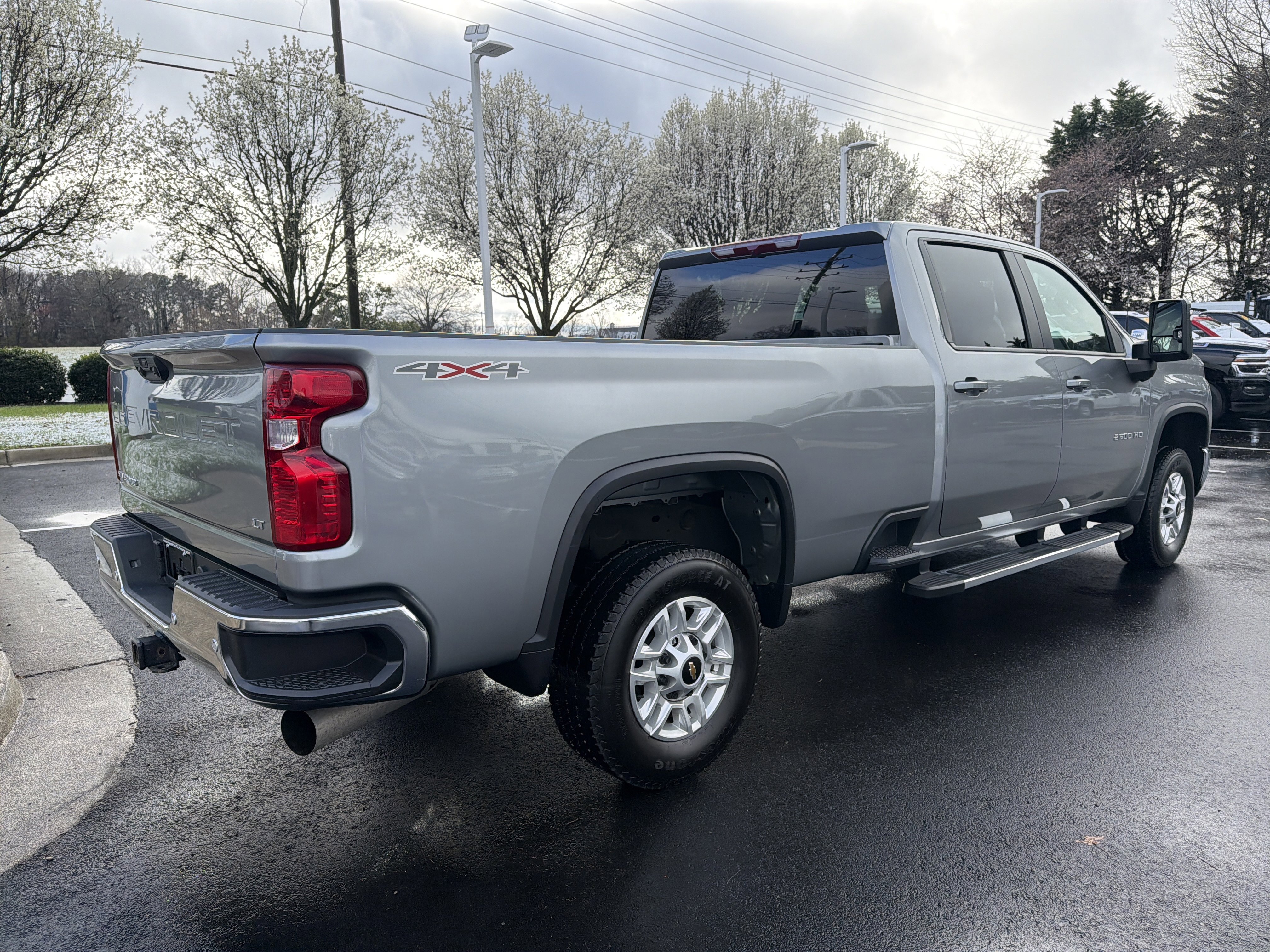 Used 2025 Chevrolet Silverado 2500 LT w/ Safety Package image 10