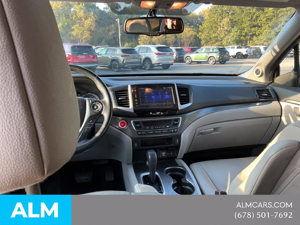 Used 2017 Honda Pilot EX-L image 11