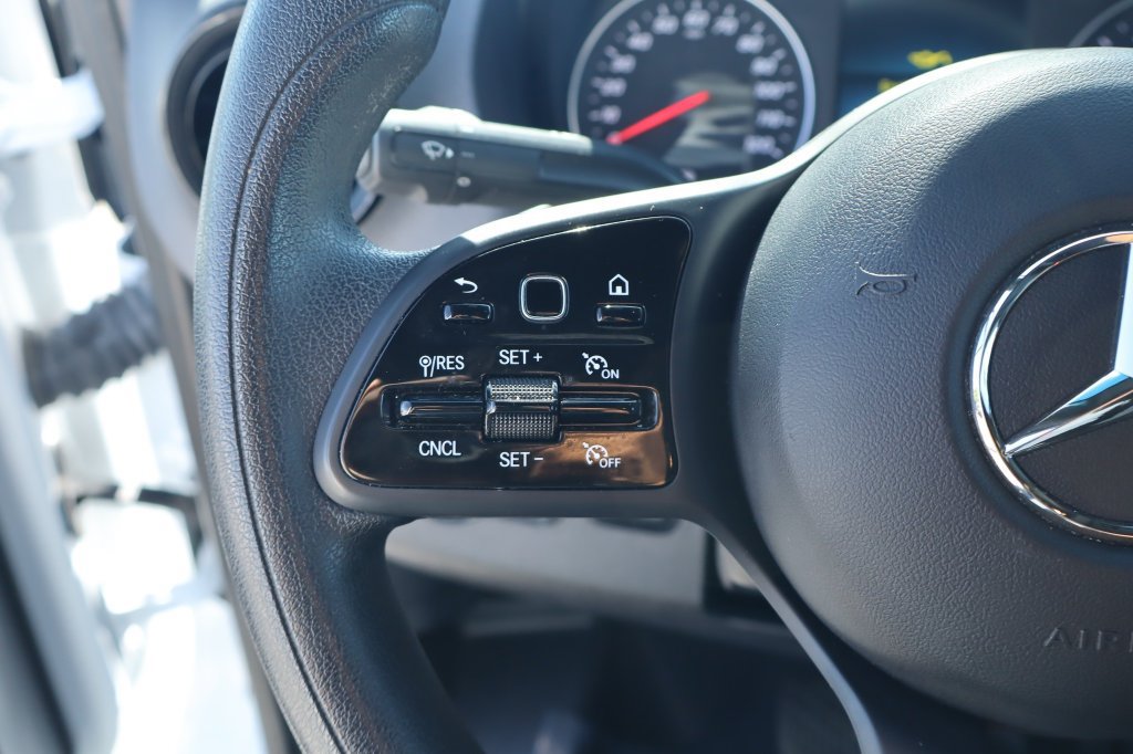 Used 2024 Mercedes-Benz Sprinter 2500 image 23