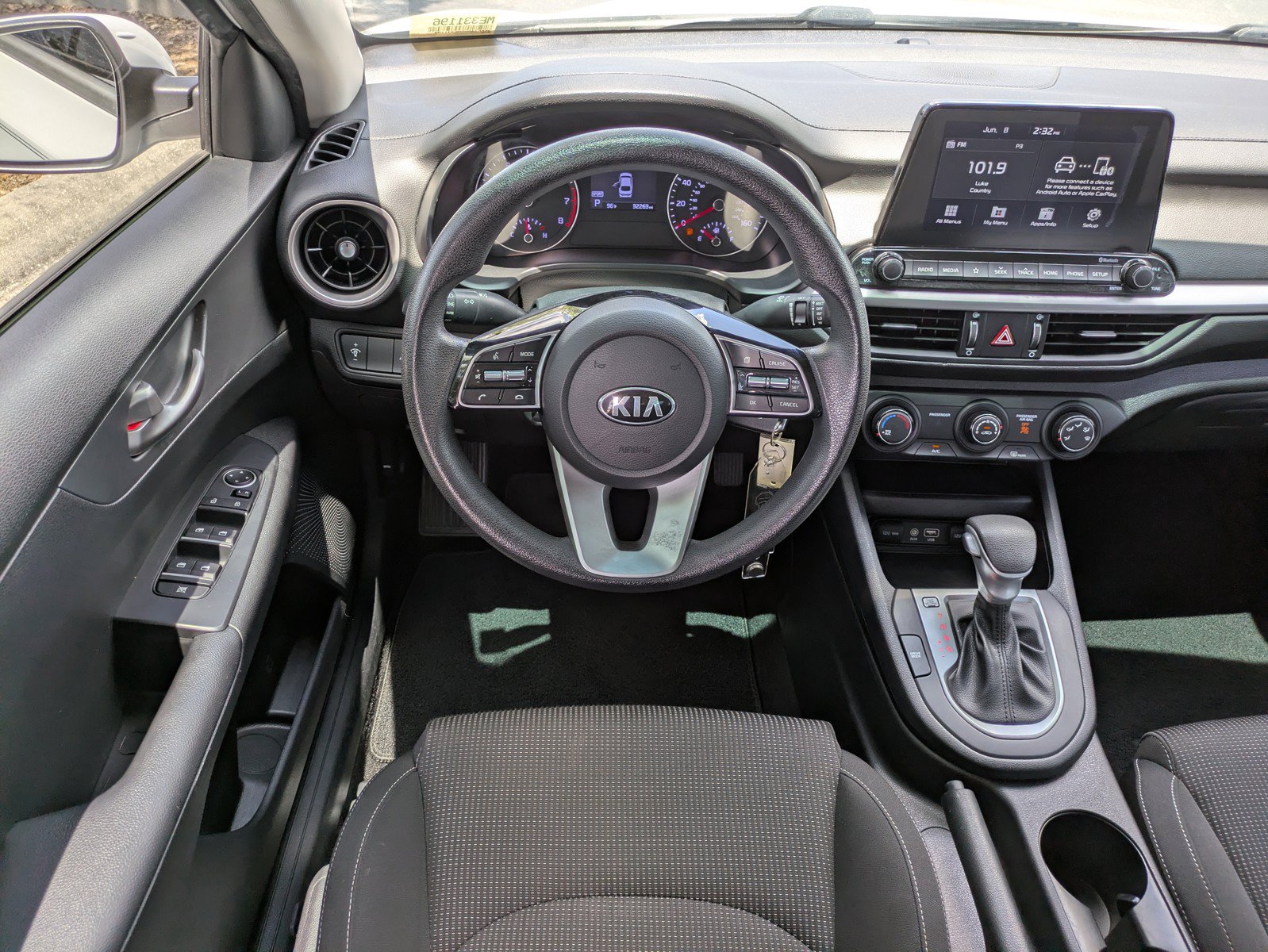 Certified 2021 Kia Forte LXS FWD image 12