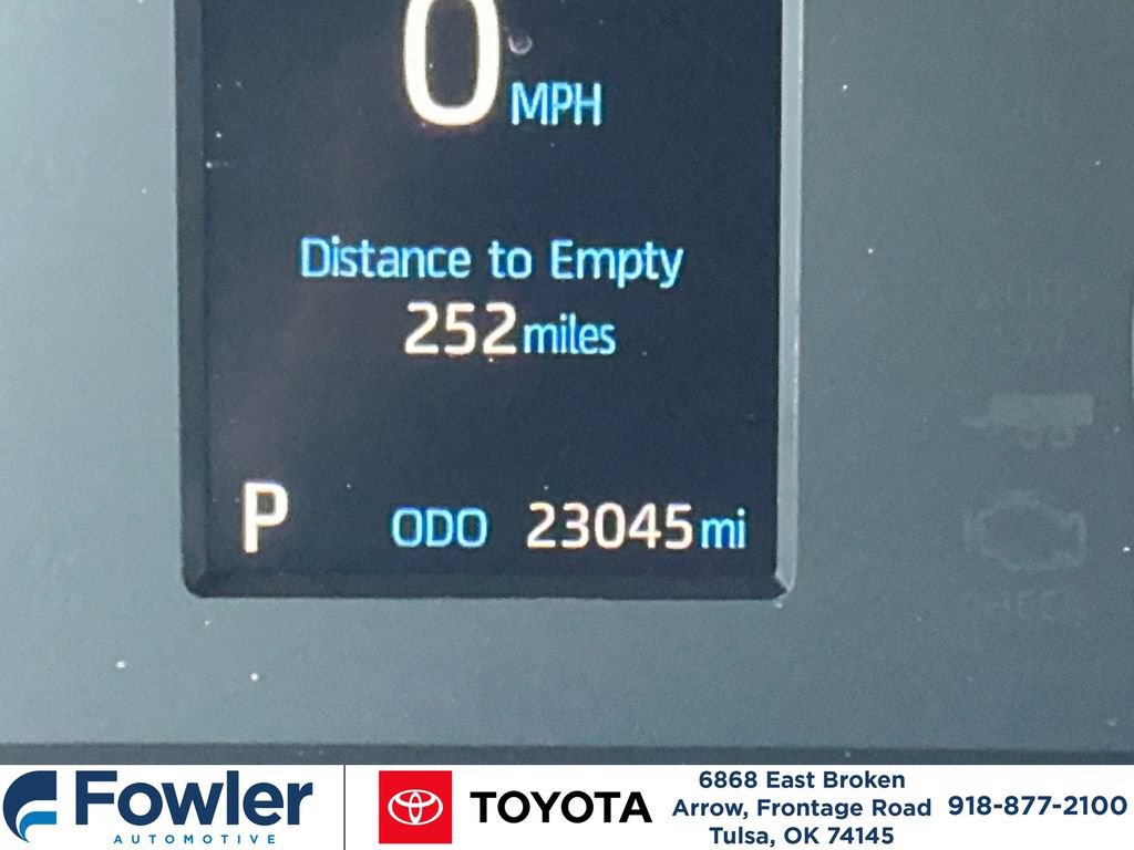 Certified 2025 Toyota Tundra SR5 w/ SR5 Premium Package AWD/4WD image 13