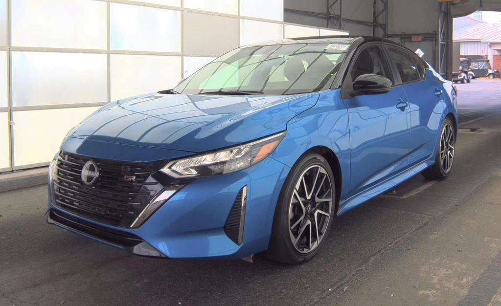 Certified 2024 Nissan Sentra SR FWD image 1