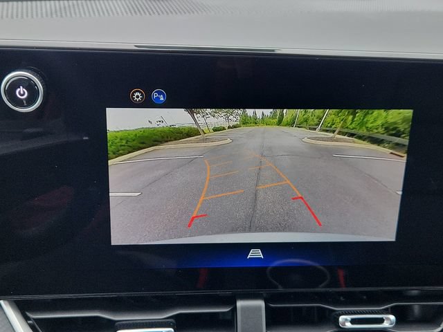 New 2026 Chevrolet Equinox LT w/ Convenience Package II FWD image 28