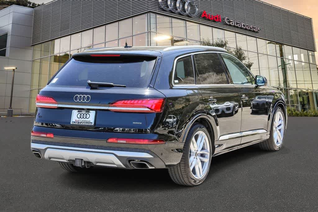 Used 2025 Audi Q7 3.0T Premium Plus w/ Premium Plus Package AWD/4WD image 4