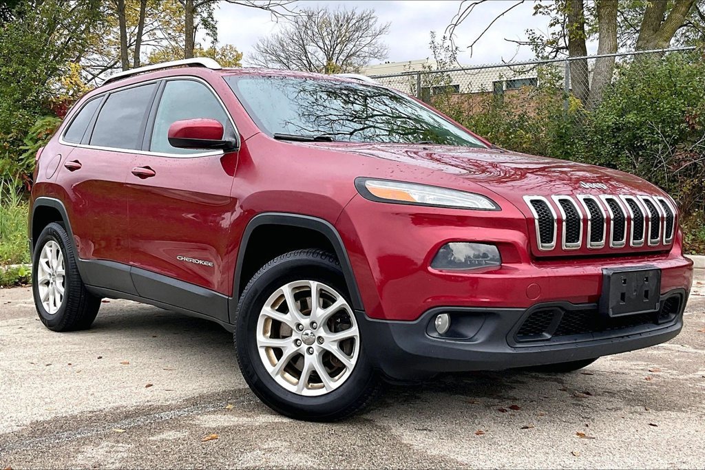Used 2014 Jeep Cherokee Latitude w/ Comfort/Convenience Group