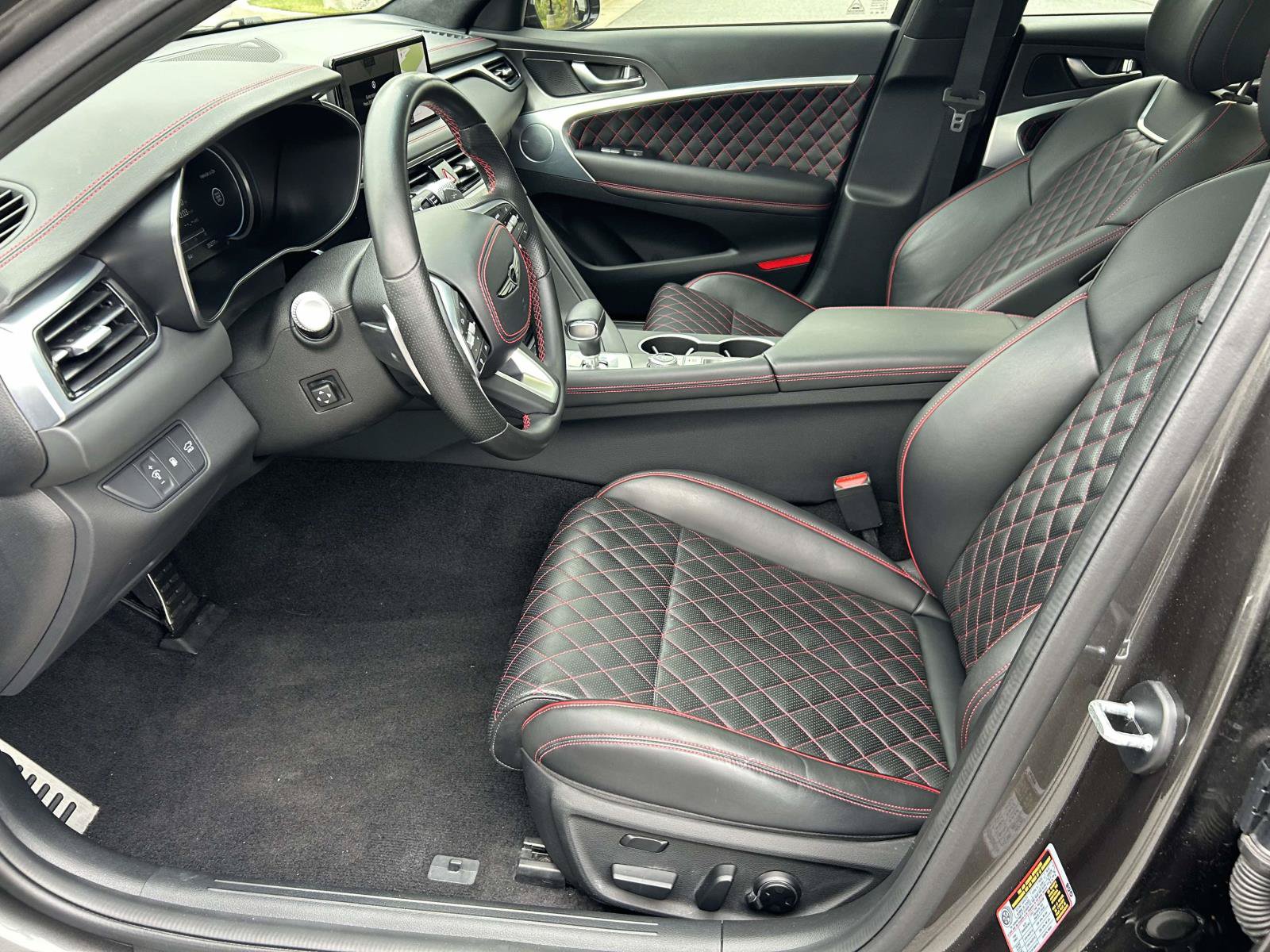 Used 2024 Genesis G70 3.3T Advanced w/ Sport Prestige Package RWD image 19