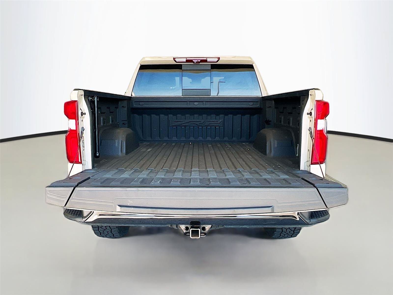 Used 2022 Chevrolet Silverado 1500 ZR2 w/ Technology Package AWD/4WD image 26