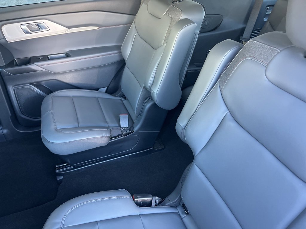 New 2026 Ford Explorer Active image 11