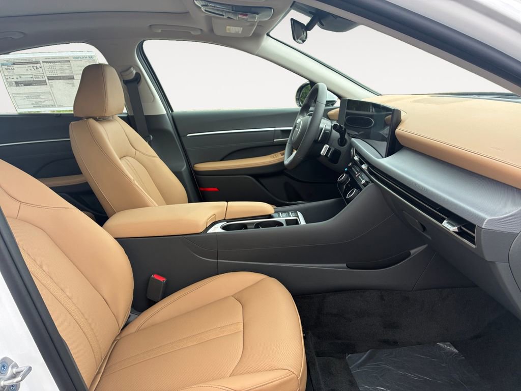 New 2026 Hyundai Sonata Limited FWD image 15