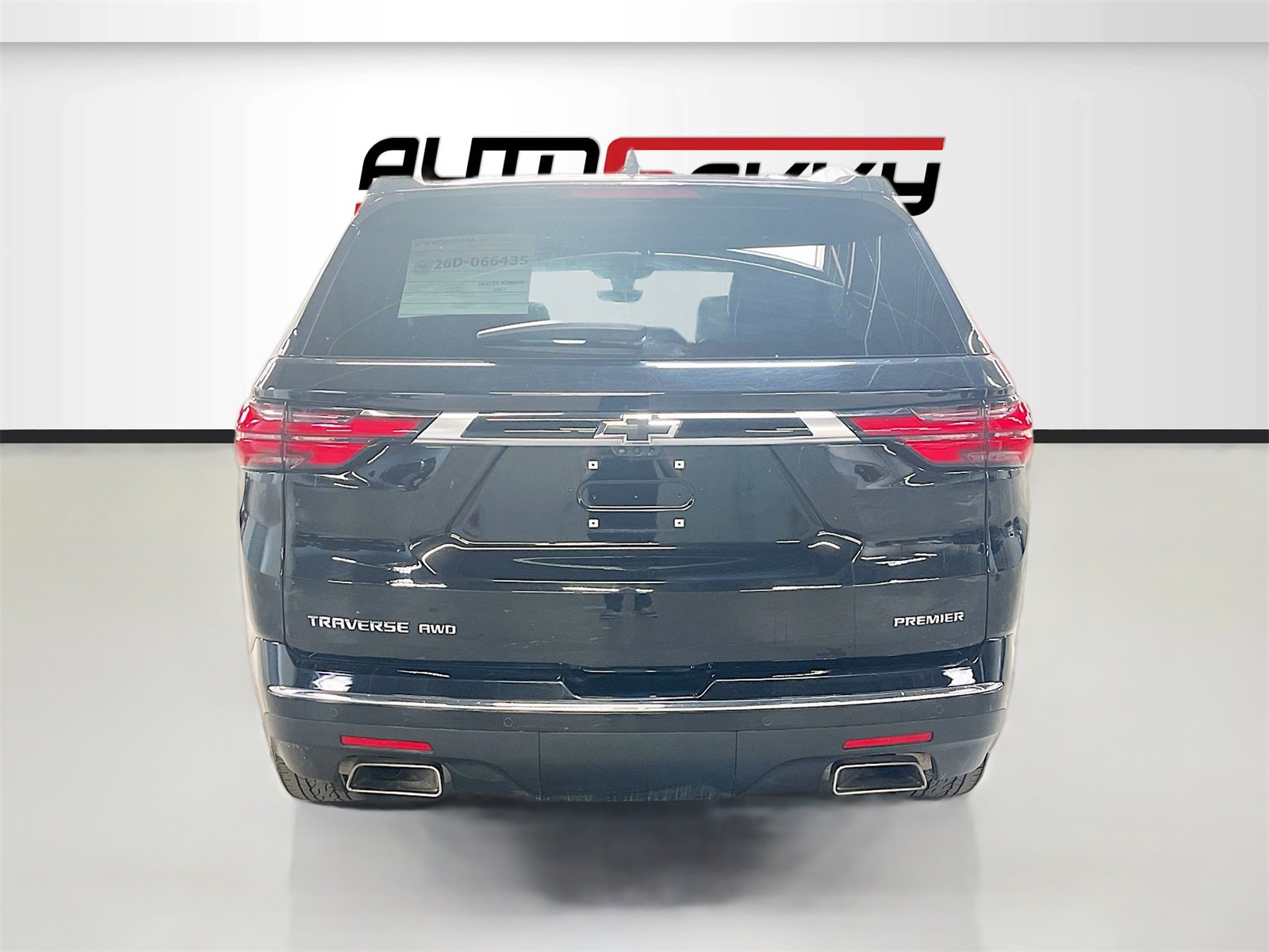 Used 2023 Chevrolet Traverse Premier w/ LPO, 'HIT The Road' Package image 6