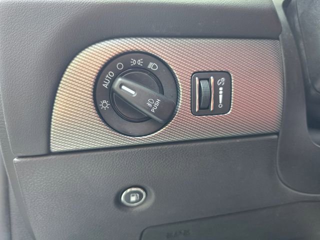 Used 2018 Dodge Durango R/T AWD/4WD image 20