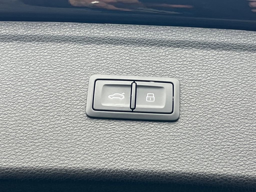 Used 2024 Audi Q5 2.0T Premium Plus image 18