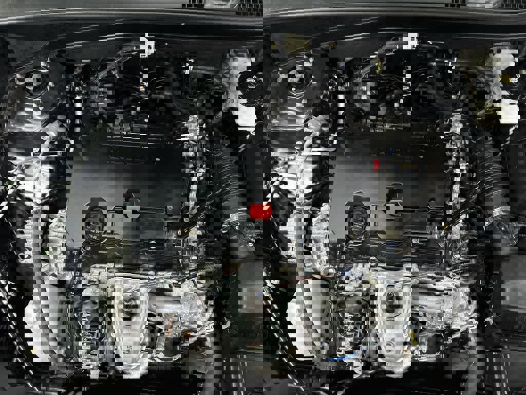 Used 2023 Honda HR-V LX image 12