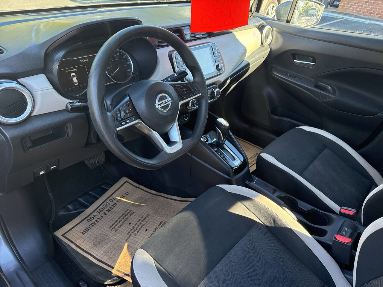 Used 2021 Nissan Versa SV image 10