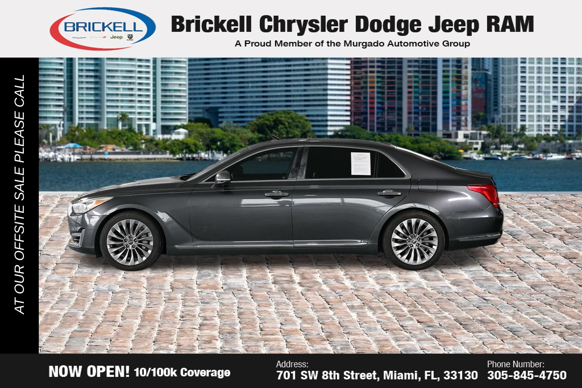 Used 2017 Genesis G90 3.3T Premium RWD image 11