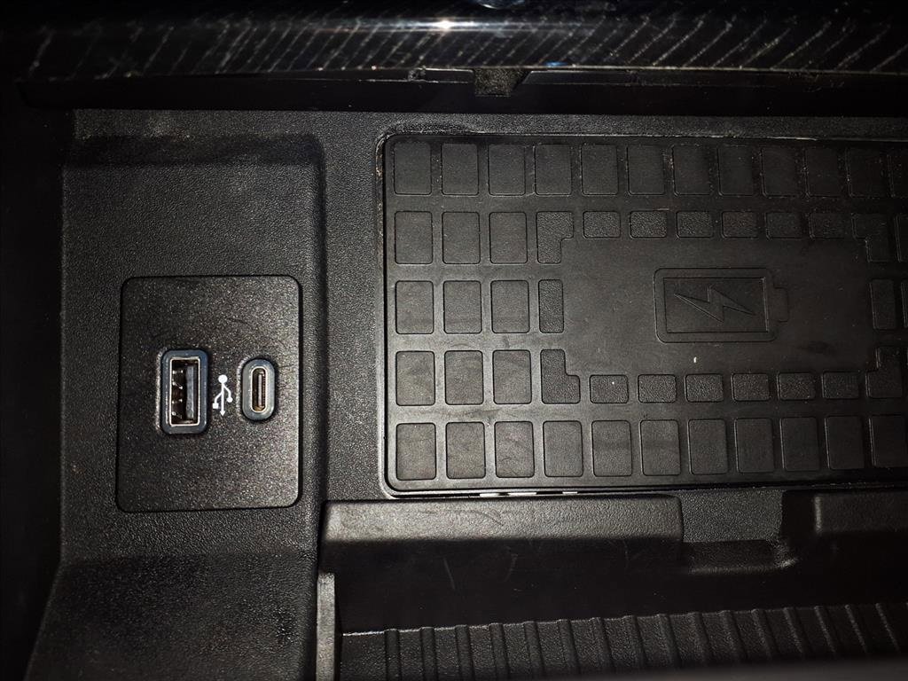 Used 2022 Ford F250 Platinum image 25