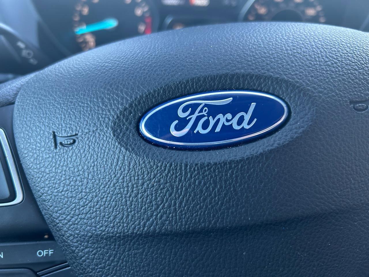Used 2019 Ford Escape SE image 20