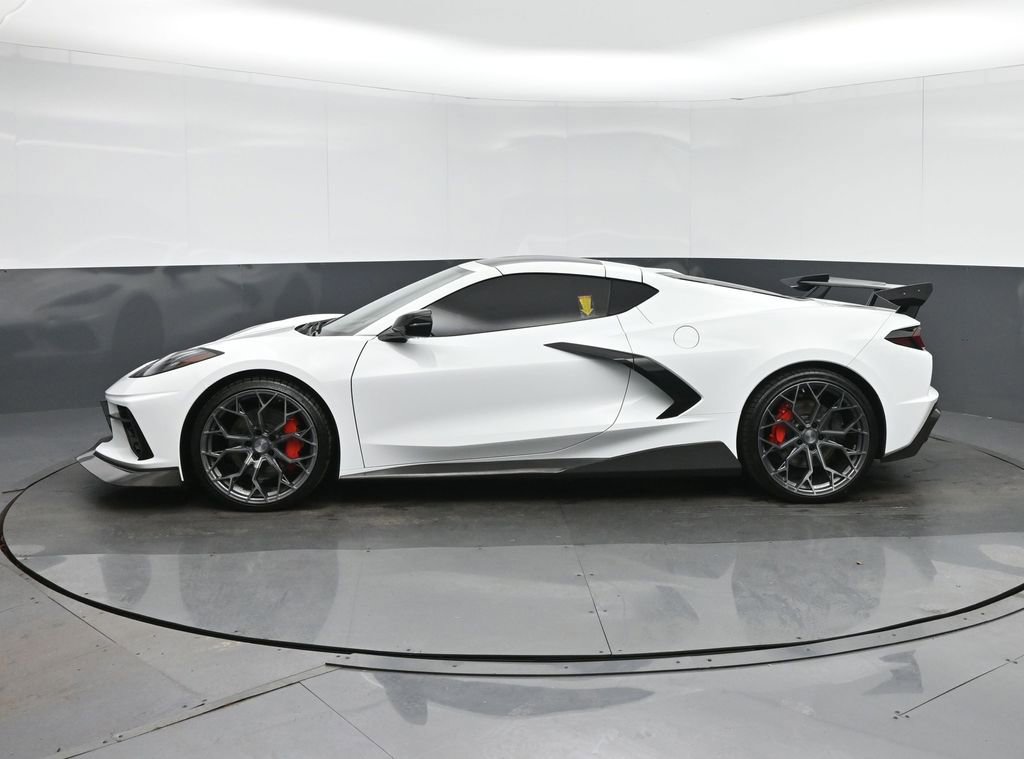 Used 2020 Chevrolet Corvette Stingray Premium Cpe w/ 3LT Preferred Equipment Group image 4