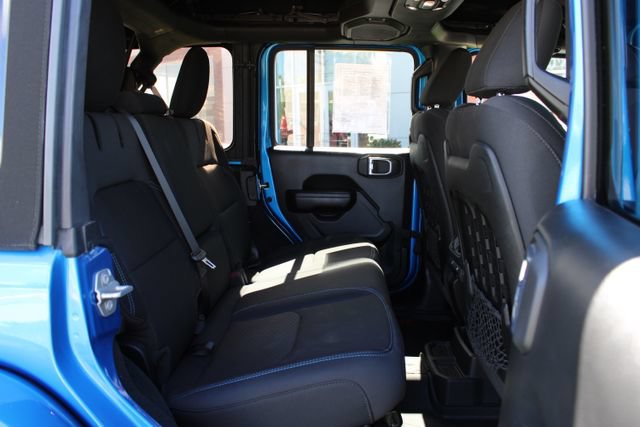 Used 2021 Jeep Wrangler Unlimited Rubicon 4xe w/ Safety Group AWD/4WD image 45