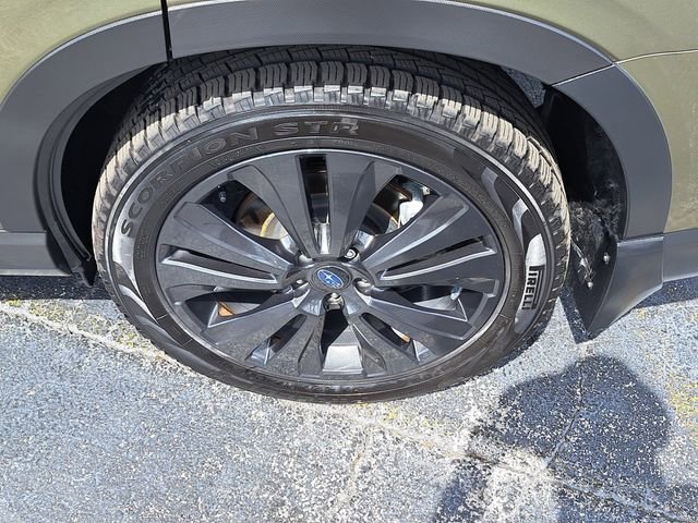 Used 2022 Subaru Ascent Onyx Edition image 9