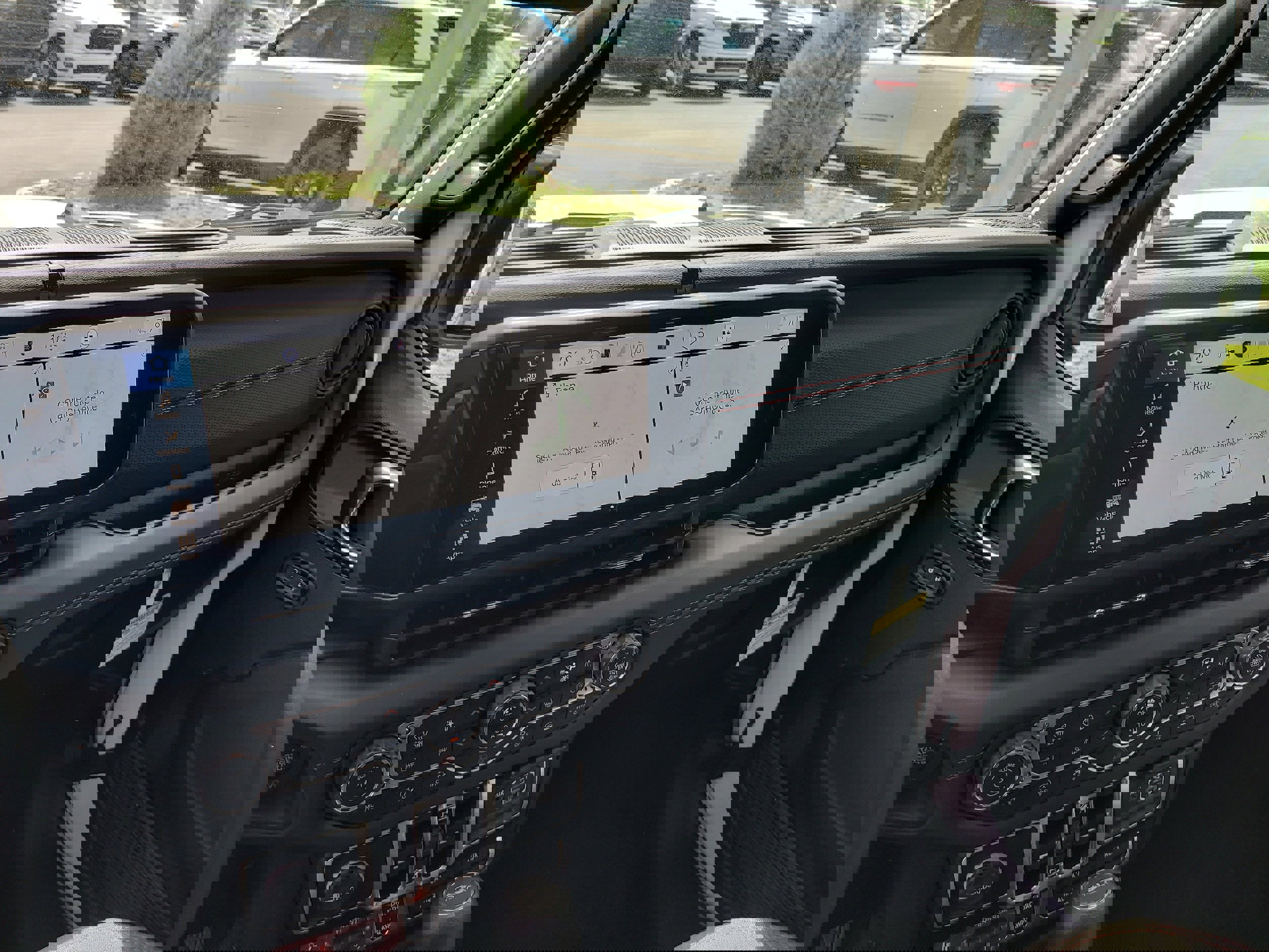 New 2025 Jeep Gladiator Rubicon w/ Safety Group image 15