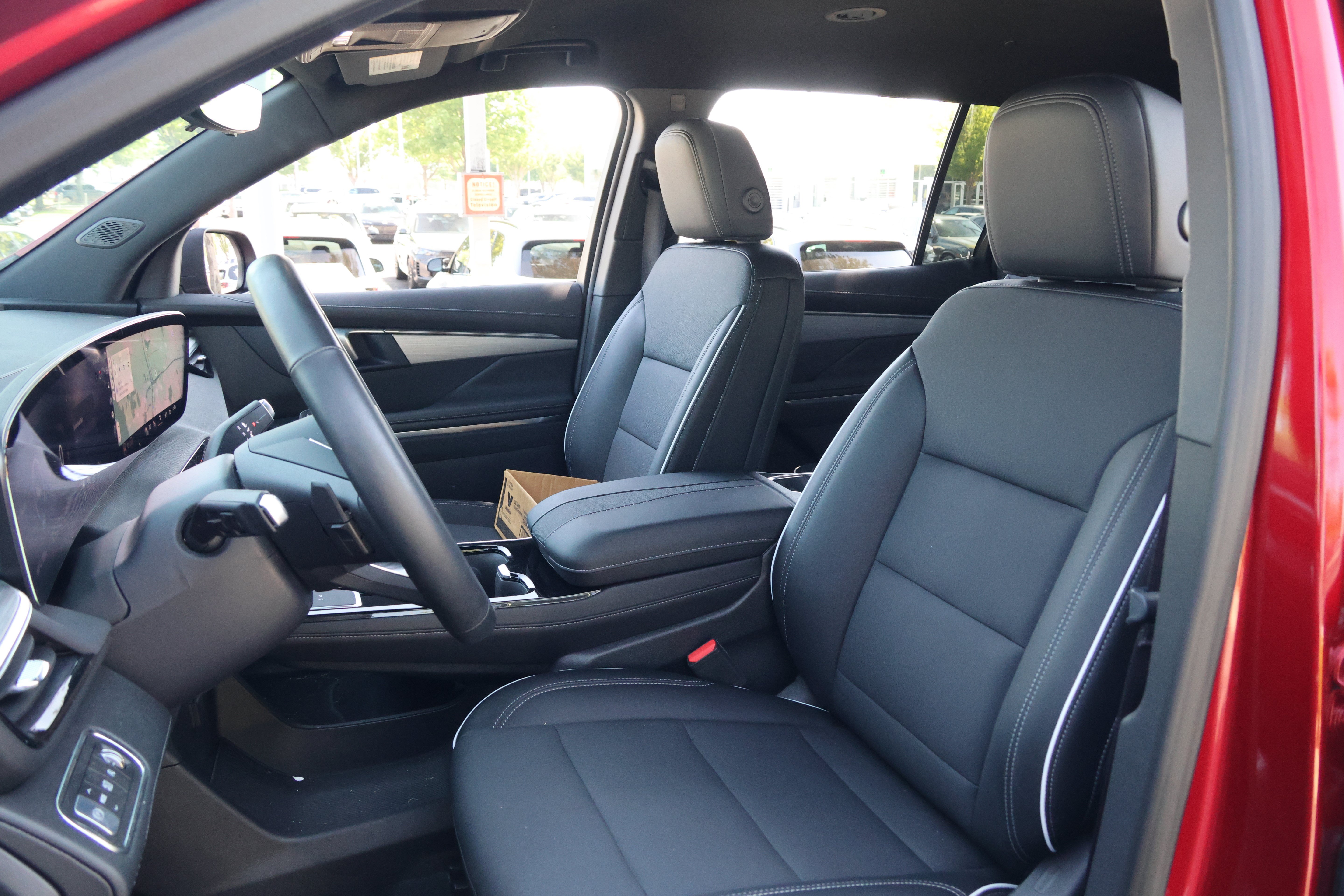 Used 2026 Buick Enclave Preferred w/ Power Package FWD image 32