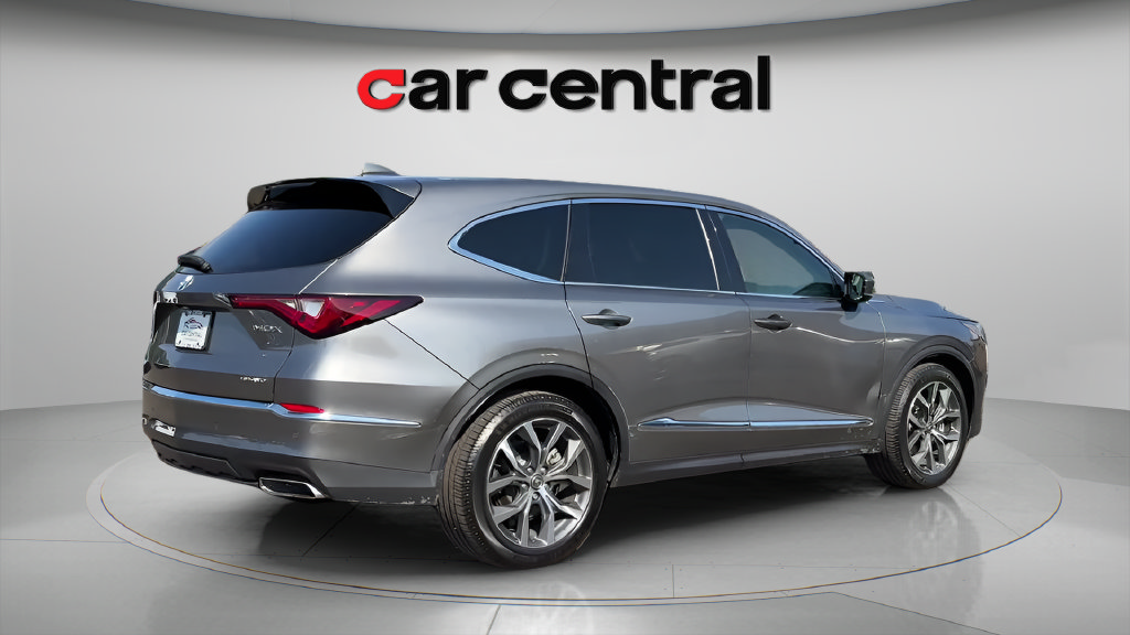 Used 2023 Acura MDX w/ Technology Package AWD/4WD image 6