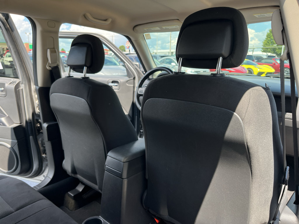 Used 2016 Jeep Patriot Latitude FWD image 37