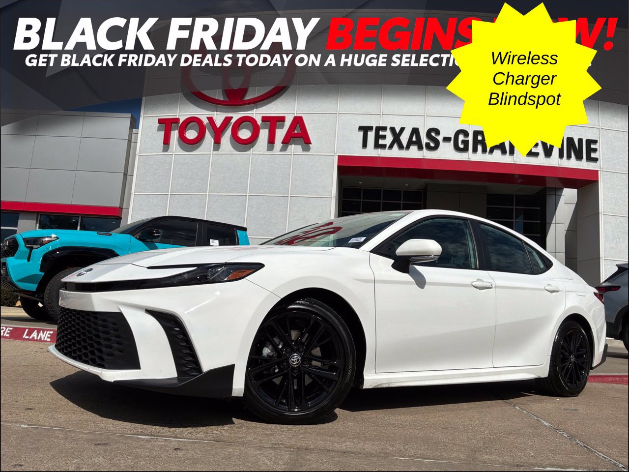 Used 2026 Toyota Camry SE FWD image 1