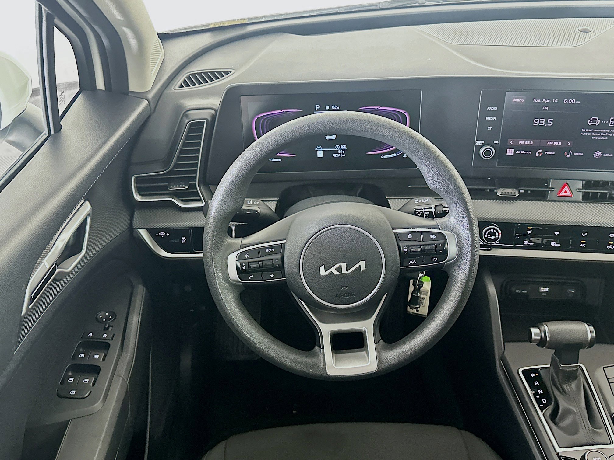 Used 2024 Kia Sportage LX image 17