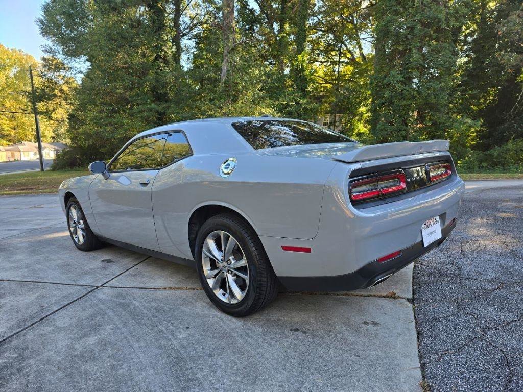 Used 2021 Dodge Challenger SXT AWD/4WD image 34