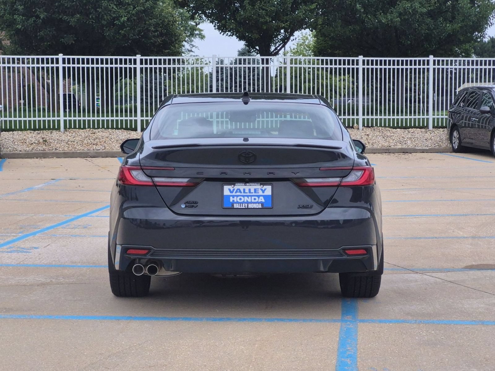Used 2025 Toyota Camry XSE w/ Premium Plus Package AWD/4WD image 7